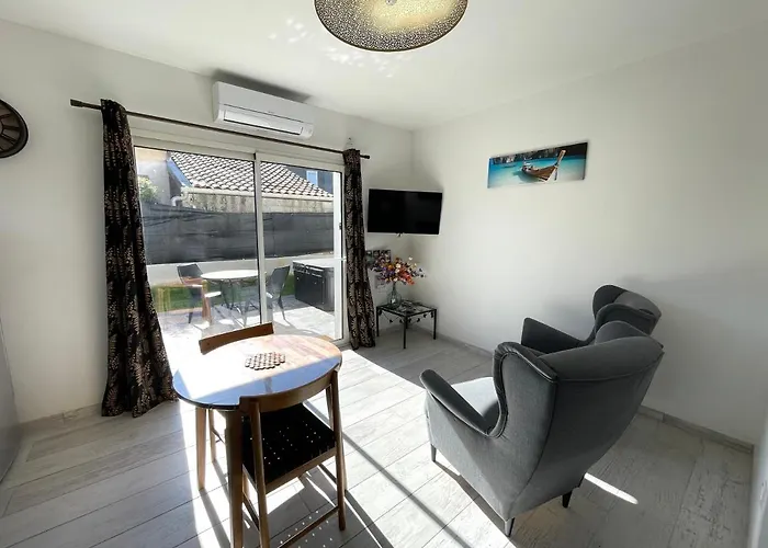 Siam Mahanakhon & Rieux-de-Pelleport